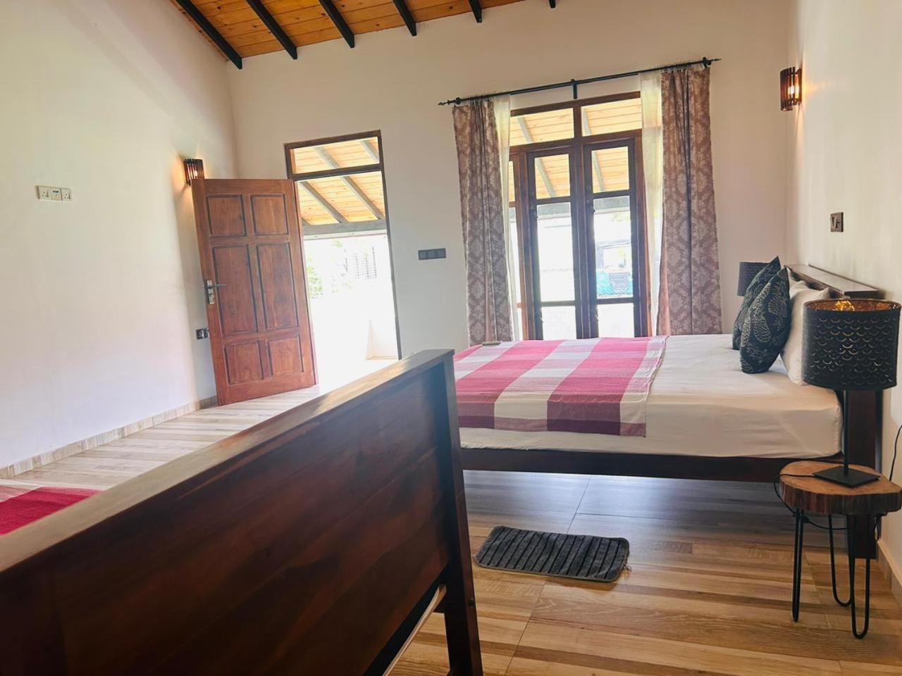 Hotel Blu Marine Nilaveli Trincomalee Esterno foto