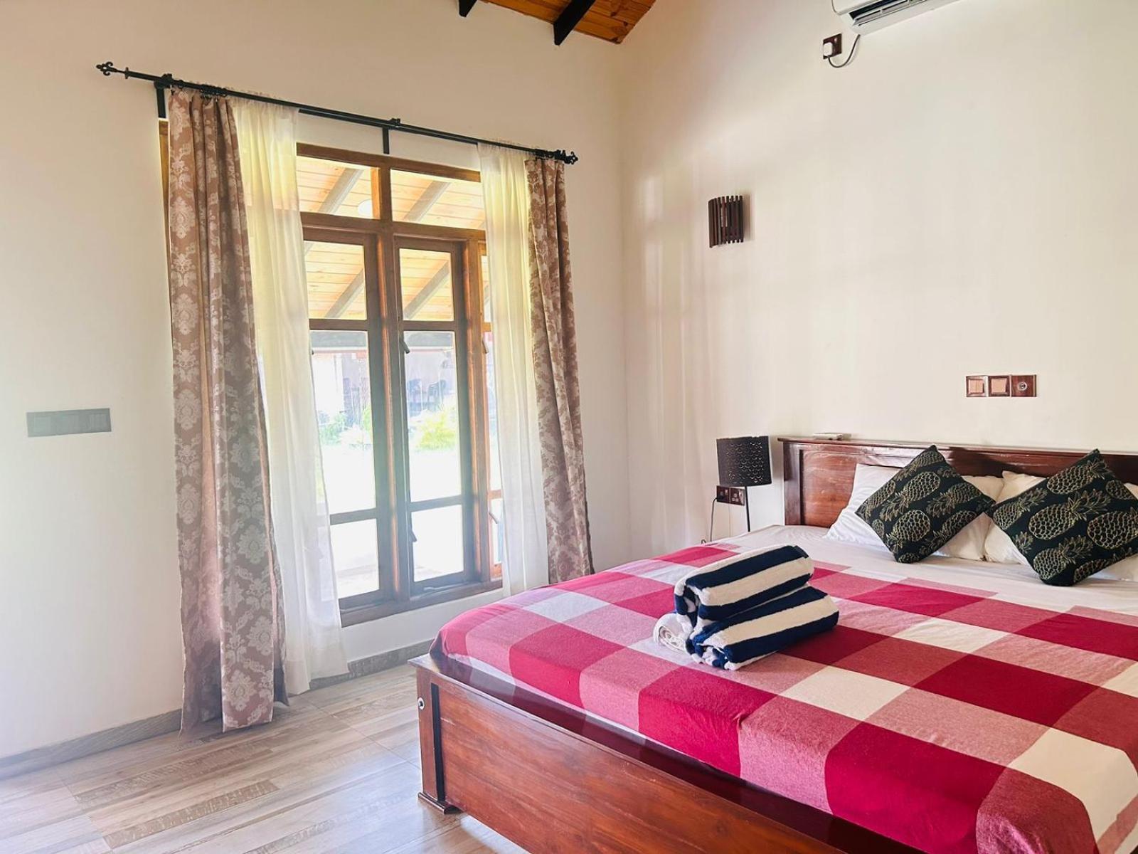 Hotel Blu Marine Nilaveli Trincomalee Esterno foto
